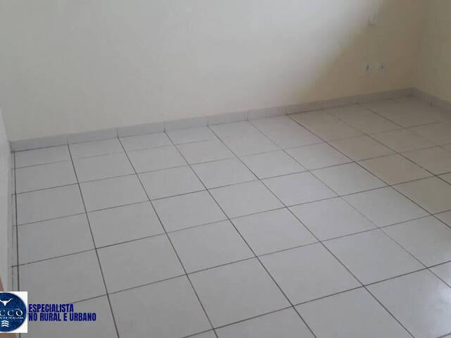 Apartamento para Venda em Aparecida de Goiânia - 5