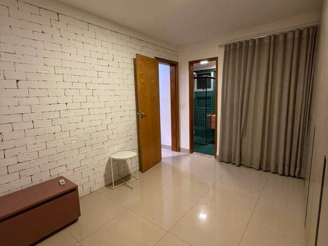 Apartamento para Venda em Goiânia - 4