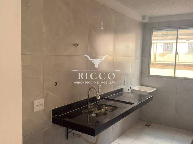 #4505 - Apartamento para Locação em Goiânia - GO